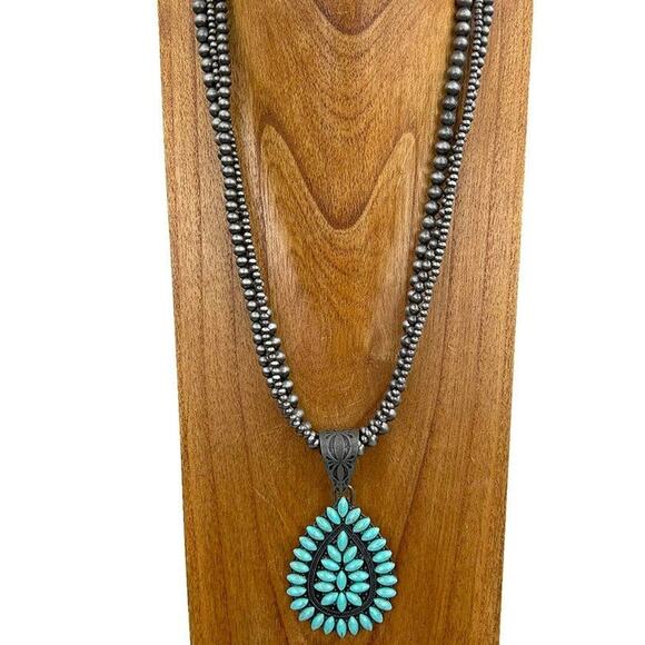 Western Elite Jewelry Jewelry - Silver Navajo Style Pearl Blue Turquoise Teardrop Necklace